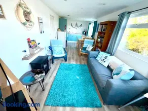 5 Berth Chalet Holiday Apartment in Cornwall - Image 1