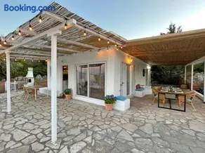 Hestia's House - Image 1