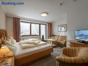 Hotel Andrea - Image 2