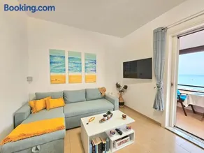 Waves Apartments Breeze Glyfada - Image 4