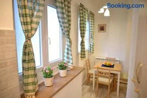 Saramala Apartment - Image 4