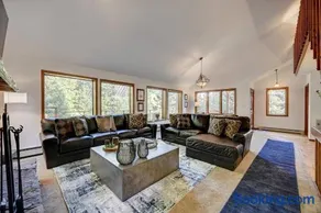 Evergreen Forest Retreat - Image 2