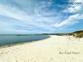 Minchew- 5 Bedrooms, Bay Creek, Beach Access - Image 2