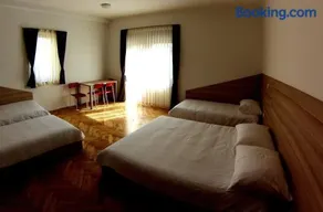 Sweet Dreams Rooms and Apartments Postojna - Image 3