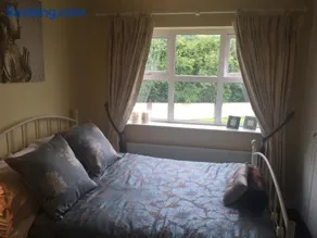 Tara Lodge Galway - Image 4