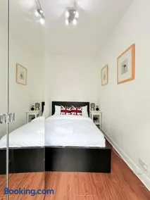 East London Rooms - Image 1