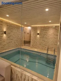 شاليهات الفيا - مسابح - Image 1