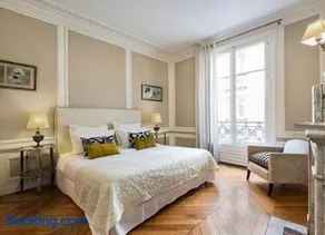 Invalides Pont Alexandre III Luxury Apartement 2BR - Image 3