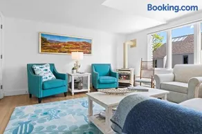 Bay View on Camden Harbor condo 2BR, 2 baths, AC, fireplace - Image 1