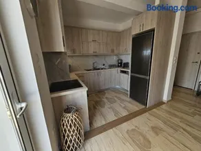 Chistina’s brand new apartment - Image 2
