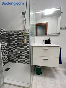 Apartamento con piscina de junio a septiembre y a 100 m de la playa - Image 5