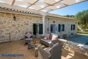 Ranias Case Dell Olivetto - Image 1