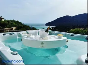 Villa Sardinia Seaview&SPApool - Image 2