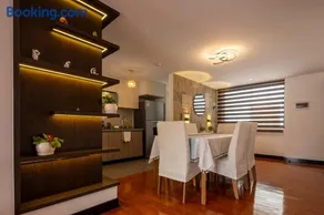 Spacious 3BR Apartment - 7 Min to City Center - Image 3