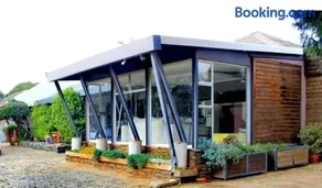 Cockpit Guest House - Image 3