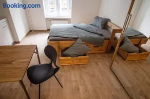 City Center Zurich Downtown Apartments next to Zurich HB Main Train Station NEU - Self Checkin - Image 2