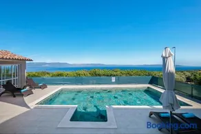 House Olive Bay View - Image 1
