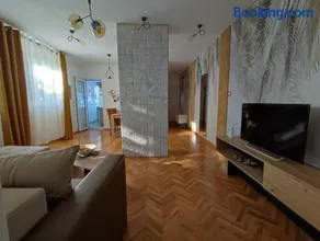 High T - Image 5