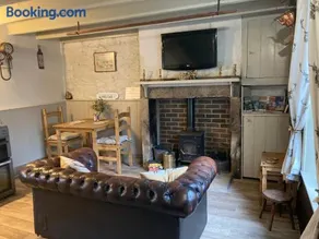 Willow Cottage - Image 1
