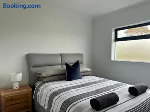 McCrae Retreat Brand New Home - Image 3