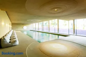 Chapel Flat in Broughton Hall - Image 2