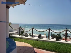 Exotic Oceanfront villa with Private Pool & jacuzzi - Parties & Events - Image 3