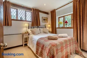 2 Bed in Sharrington oc-h32406 - Image 5