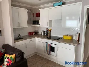 Jurassic Coast Holiday Home - Image 2