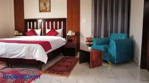 Dr Atam Parkash Villa Lake View Homestay - Image 3