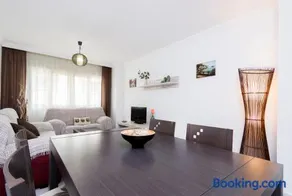 Apartamento Alaska 800 m de la Playa Parking Privado - Image 3