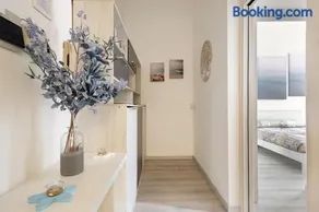Leo Holiday Homes - Image 5