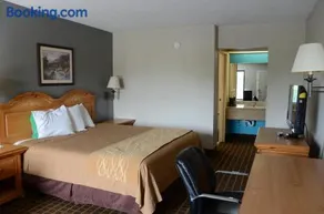 Clarksville Inn - Image 3