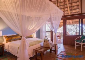 Cabo Beach Villas - Image 3