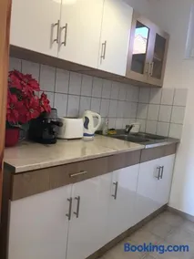 Ezo Apartmanház Balatonberény - Image 4