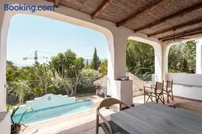 Villa Los Olivos Boho Style Pool Tranquile - Image 4