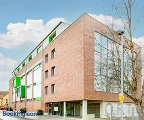 Gohlke L.O.F.T. Apartments - Image 1