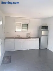 Appartement confortable à Arnage - 80 m² - Terrasse et jardin - Image 4