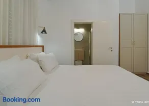 הילת השחר בוטיק- וילה מדהימה עם 3 חדרי שינה ובריכה פרטית מחוממת ומקורה בעין יעקב - Image 1