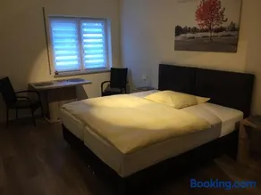 Boardinghaus Modern Living - Image 1