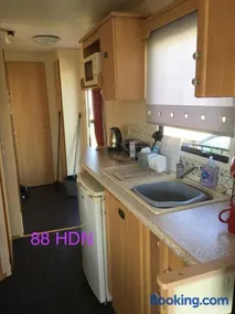HAPPY DAYS Caravan88 North - Image 3