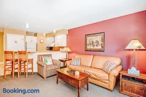 Crystal Mountain Condo - Wintergreen 535 - Image 3