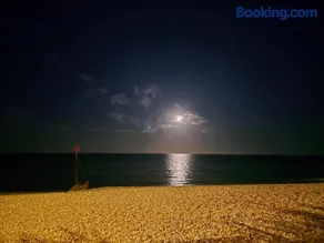 Private Double Room near Bognor Beach! - Image 2