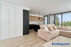 Ferienhaus mit Terrasse, Pool und Garten | Bergblick - Image 3