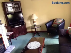 Riverlodge Self Catering - Image 1