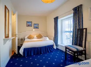 White Heather 3 Bed Clifden Town - Image 1