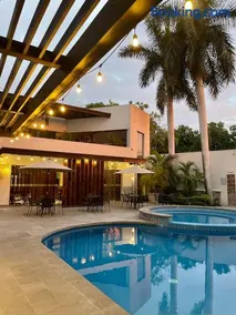 Grann Hotel - Image 2