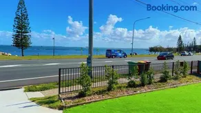 Beach View Cottage - Image 2