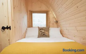 Mountain Edge Resort Mega pod 1 with Hot Tub - Image 3