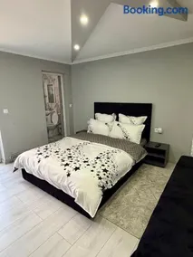 La DeDe - Image 4