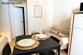 Appartement chaleureux & confort, parking privé - Image 2
